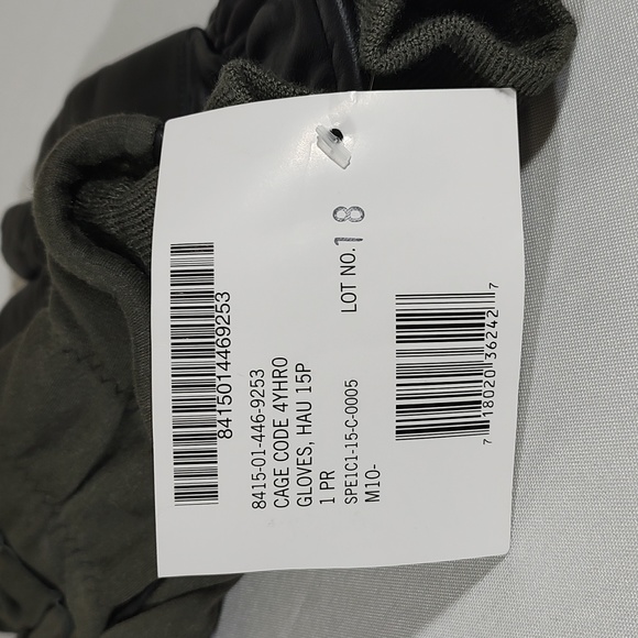 Two Pairs of Military Gloves - Picture 2 of 6